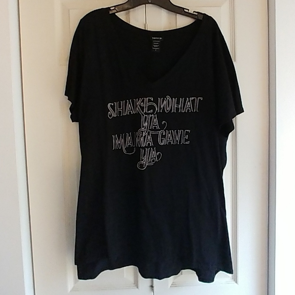 💜TORRID Tee Shirt size 3